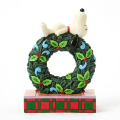 Enesco Jim Shore Peanuts Snoopy Sleeping On Light-Up Wreath Figurine, 7.13" 11 Enesco Jim Shore Peanuts Snoopy Sleeping On Light-Up Wreath Figurine, 7.13" -Hallmark Snoopy Atop LightUp Wreath Figurine 6017242 03